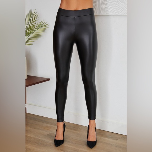 (50228-BLK) PU COATED LEGGINGS - Picture 4 of 6